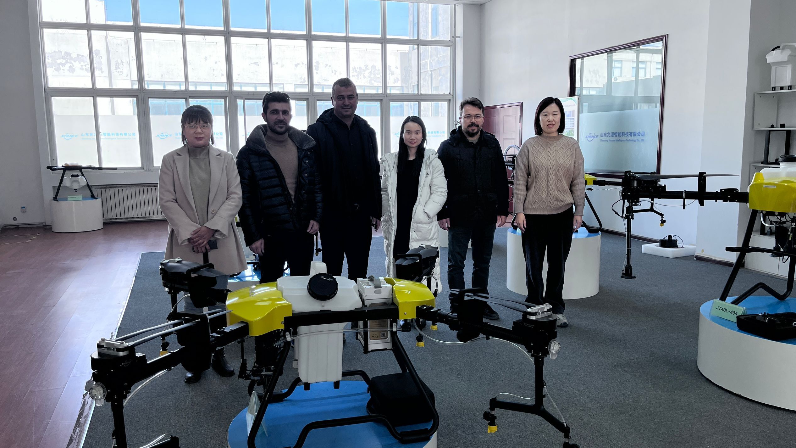 Customers from Turkey visited the JOYANCE agricultural drone exhibition
