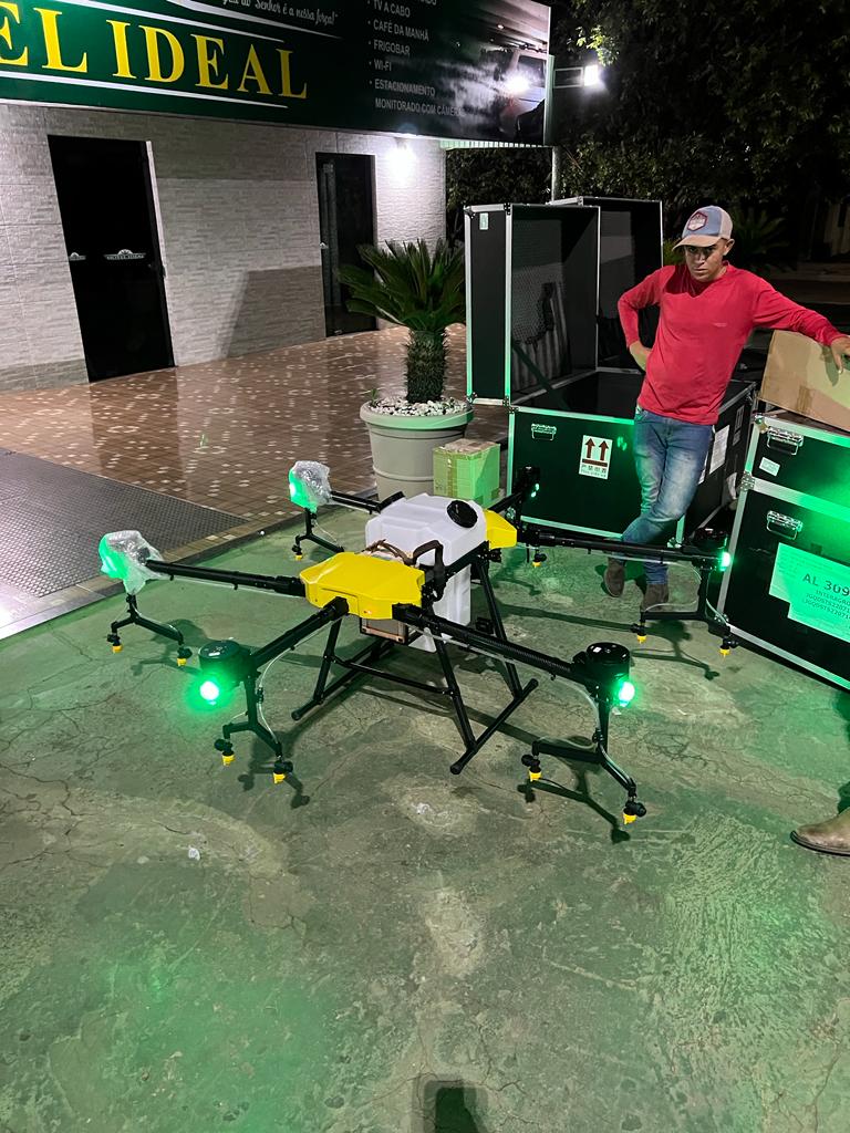 Joyance 30lt drone is used for spraying service business in Brazil