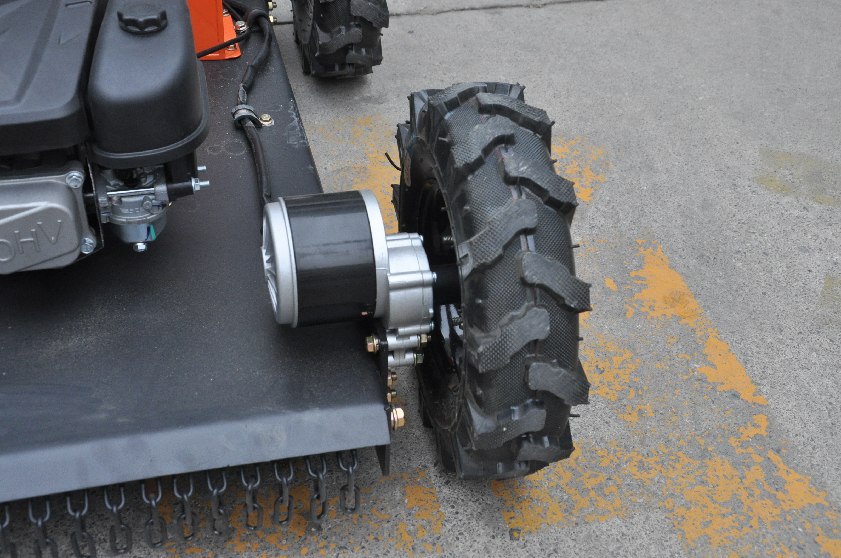JOYANCE robot mower /zero turn mower lawn mowe robot / grass cutter JT550S