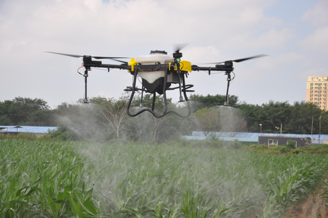 Hot selling models Agricultural spray drone 40L large capacity fruit trees, grain spraying